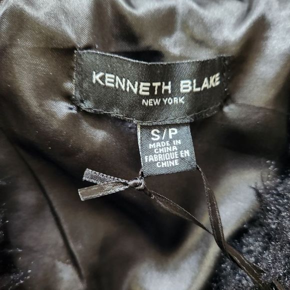 Kenneth Blake Black Faux Fur Vest Size Small - Picture 4 of 7